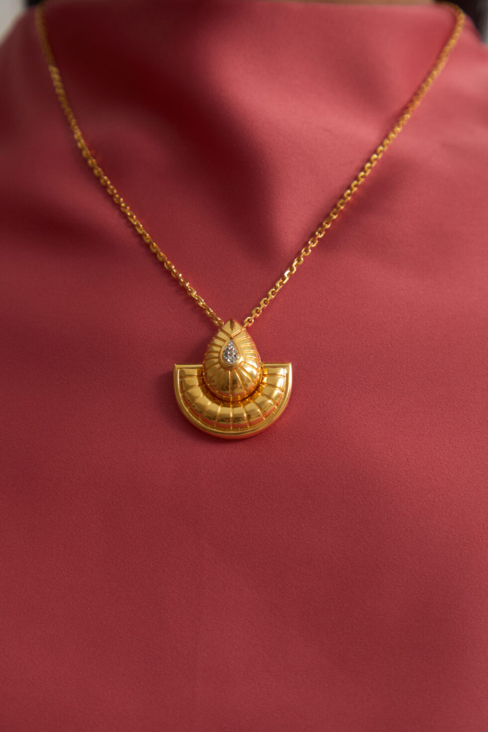 Fans Brooch Pendant